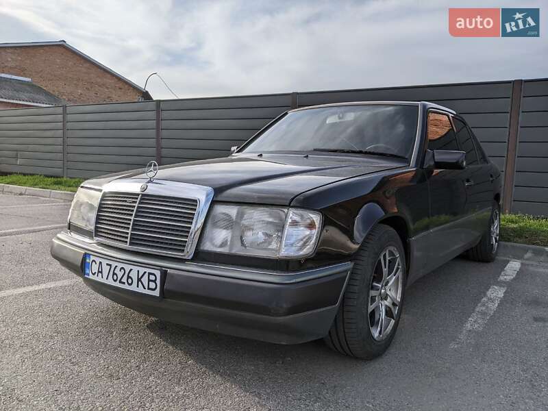 Седан Mercedes-Benz E-Class 1993 в Виннице фото 4 Седан Mercedes-Benz E-Class 1993 в Виннице
