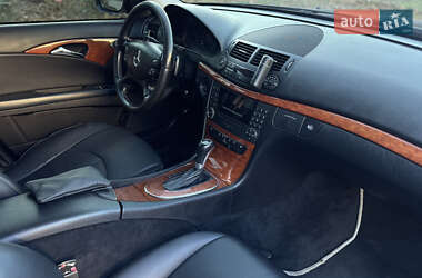Седан Mercedes-Benz E-Class 2007 в 