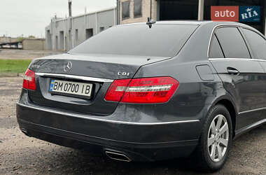 Седан Mercedes-Benz E-Class 2011 в  фото 14 Седан Mercedes-Benz E-Class 2011 в