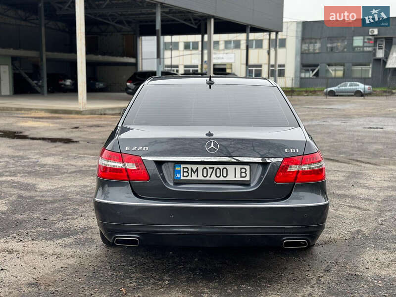 Седан Mercedes-Benz E-Class 2011 в Ромнах фото 23 Седан Mercedes-Benz E-Class 2011 в Ромнах