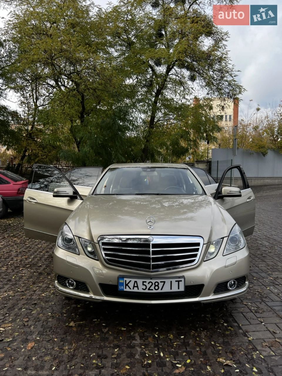 2011 Mercedes-Benz E-klasse - мініатюра 19