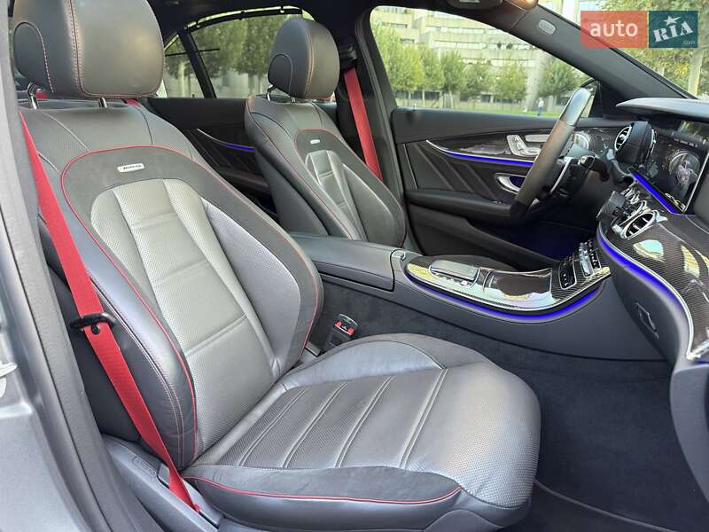 Седан Mercedes-Benz E-Class 2022 в Дніпрі фото 40 Седан Mercedes-Benz E-Class 2022 в Дніпрі