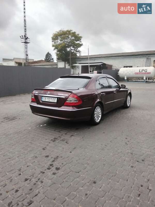 Седан Mercedes-Benz E-Class 2007 в Запоріжжі
