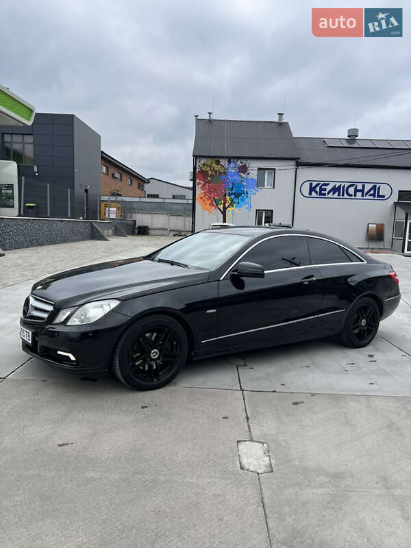 Купе Mercedes-Benz E-Class 2010 в Білій Церкві фото 17 Купе Mercedes-Benz E-Class 2010 в Білій Церкві