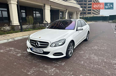 Седан Mercedes-Benz E-Class 2015 в Києві