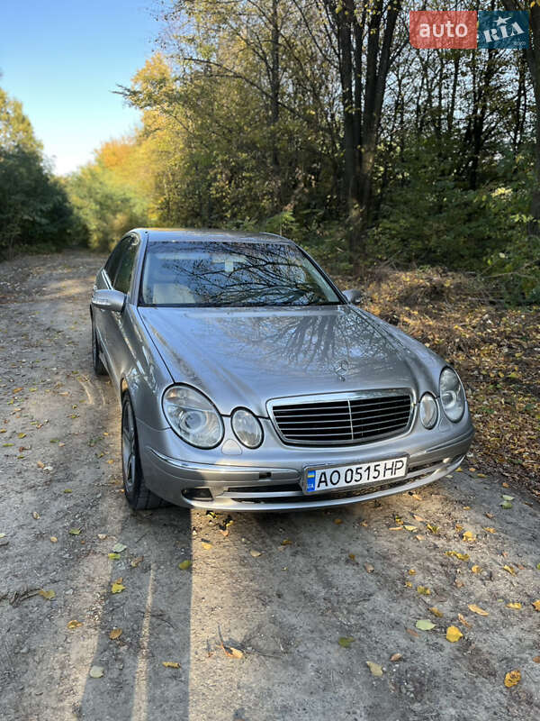 Седан Mercedes-Benz E-Class 2003 в Черновцах фото 39 Седан Mercedes-Benz E-Class 2003 в Черновцах