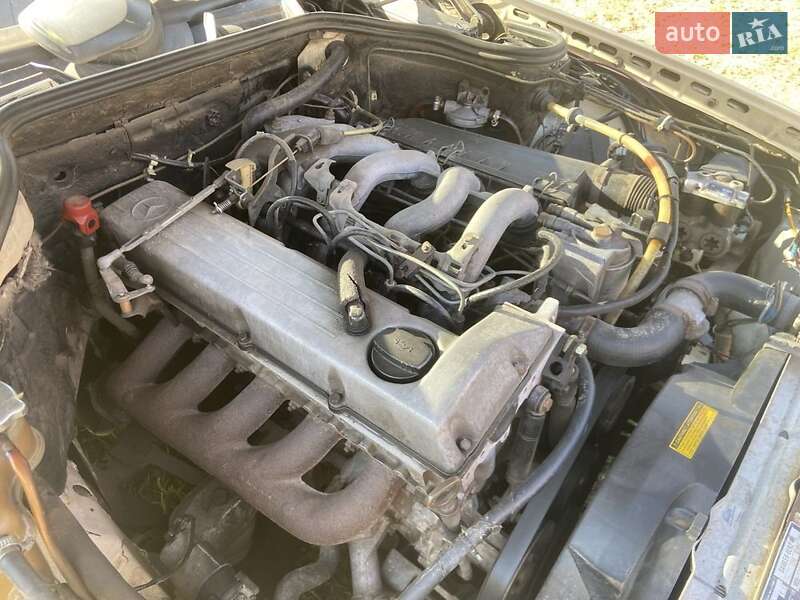 Седан Mercedes-Benz E-Class 1987 в Кривом Роге фото 5 Седан Mercedes-Benz E-Class 1987 в Кривом Роге
