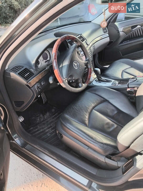 Седан Mercedes-Benz E-Class 2003 в Сокирянах фото 16 Седан Mercedes-Benz E-Class 2003 в Сокирянах