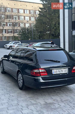 Универсал Mercedes-Benz E-Class 2003 в  фото 27 Универсал Mercedes-Benz E-Class 2003 в