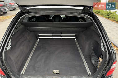 Универсал Mercedes-Benz E-Class 2003 в  фото 39 Универсал Mercedes-Benz E-Class 2003 в
