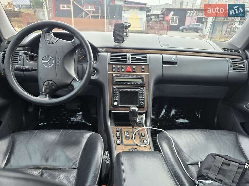 Універсал Mercedes-Benz E-Class 2000 в Хмельницькому