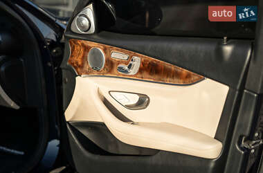 Седан Mercedes-Benz E-Class 2016 в  фото 26 Седан Mercedes-Benz E-Class 2016 в