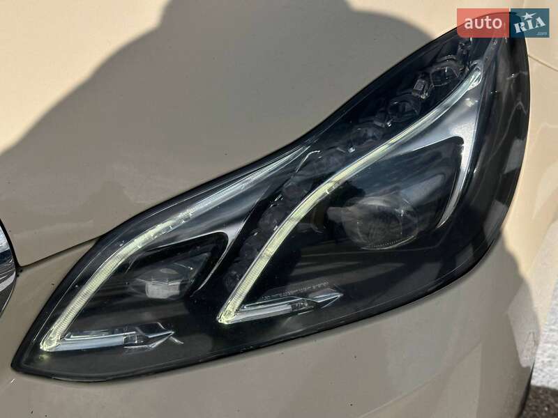 Універсал Mercedes-Benz E-Class 2015 в Одесі фото 10 Універсал Mercedes-Benz E-Class 2015 в Одесі