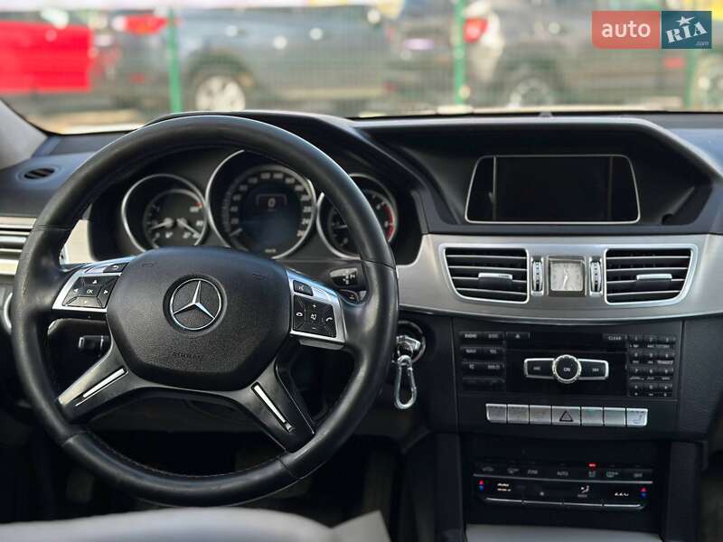 Універсал Mercedes-Benz E-Class 2015 в Одесі фото 13 Універсал Mercedes-Benz E-Class 2015 в Одесі