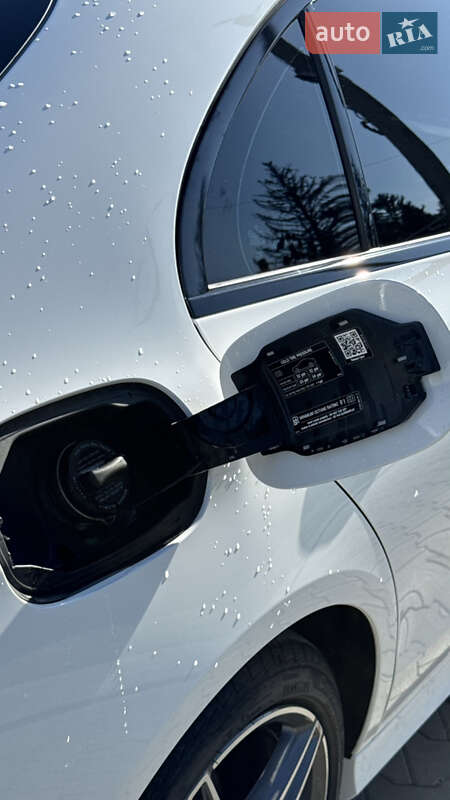 Седан Mercedes-Benz E-Class 2018 в Тернополе фото 85 Седан Mercedes-Benz E-Class 2018 в Тернополе