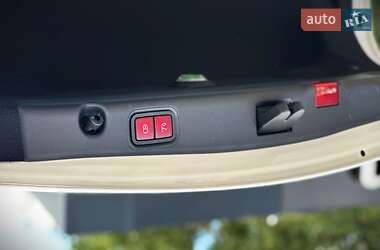 Седан Mercedes-Benz E-Class 2022 в  фото 21 Седан Mercedes-Benz E-Class 2022 в