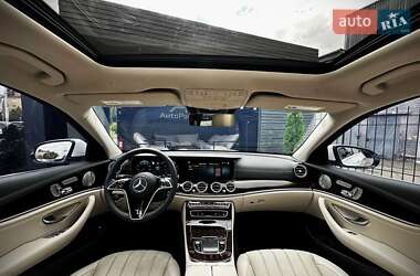 Седан Mercedes-Benz E-Class 2022 в  фото 35 Седан Mercedes-Benz E-Class 2022 в