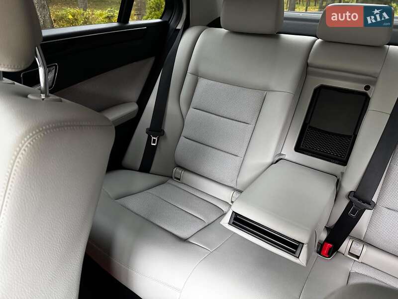 Седан Mercedes-Benz E-Class 2010 в Киеве фото 26 Седан Mercedes-Benz E-Class 2010 в Киеве