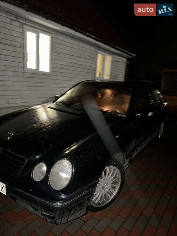 Седан Mercedes-Benz E-Class 2000 в Житомирі фото 4 Седан Mercedes-Benz E-Class 2000 в Житомирі