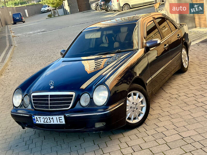 Mercedes-Benz E-Class 2001 Mercedes-Benz E-Class 2001