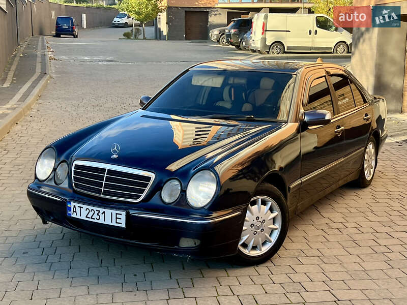 Седан Mercedes-Benz E-Class 2001 в Івано-Франківську