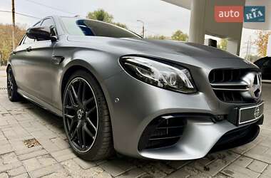 Седан Mercedes-Benz E-Class 2018 в 