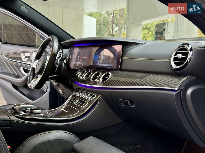 Седан Mercedes-Benz E-Class 2018 в Дніпрі