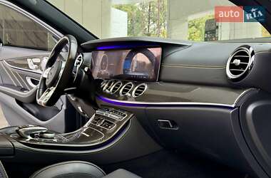 Седан Mercedes-Benz E-Class 2018 в 