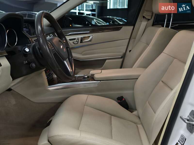 Седан Mercedes-Benz E-Class 2015 в Миколаєві фото 17 Седан Mercedes-Benz E-Class 2015 в Миколаєві