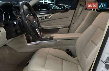 Седан Mercedes-Benz E-Class 2015 в 