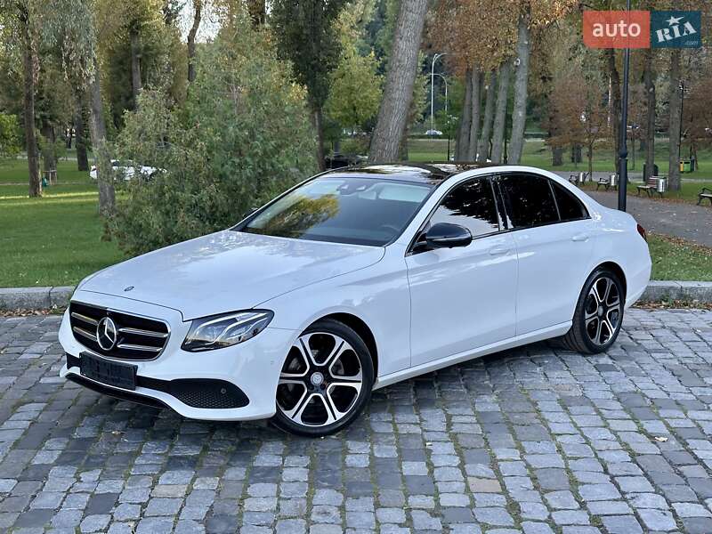 Седан Mercedes-Benz E-Class 2016 в Киеве фото 9 Седан Mercedes-Benz E-Class 2016 в Киеве