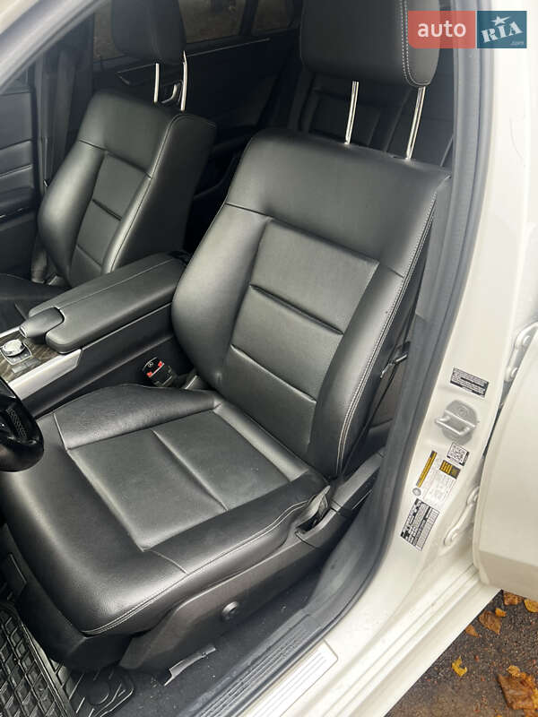 Седан Mercedes-Benz E-Class 2014 в Житомире