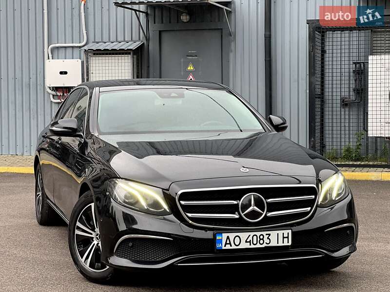 Седан Mercedes-Benz E-Class 2017 в Ужгороде фото 4 Седан Mercedes-Benz E-Class 2017 в Ужгороде