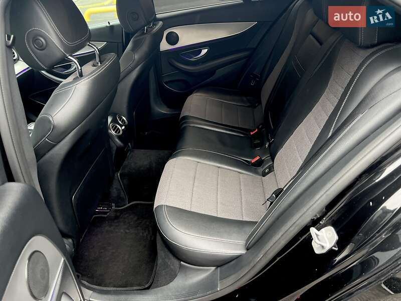 Седан Mercedes-Benz E-Class 2017 в Ужгороде фото 20 Седан Mercedes-Benz E-Class 2017 в Ужгороде