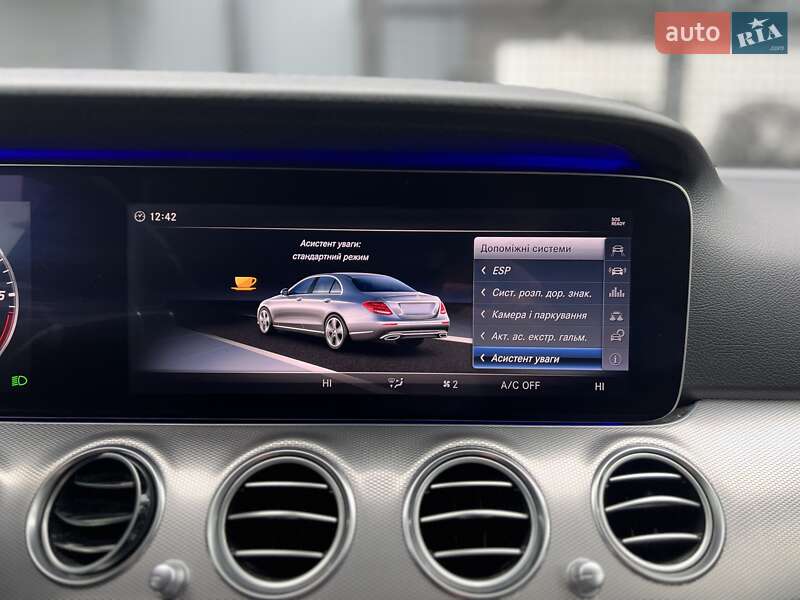 Седан Mercedes-Benz E-Class 2017 в Ужгороде фото 27 Седан Mercedes-Benz E-Class 2017 в Ужгороде