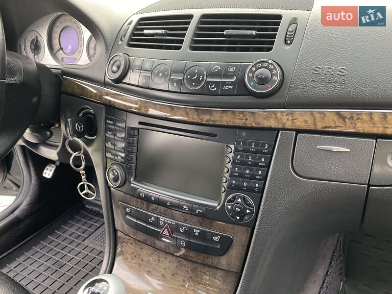 Седан Mercedes-Benz E-Class 2005 в Радехові фото 34 Седан Mercedes-Benz E-Class 2005 в Радехові