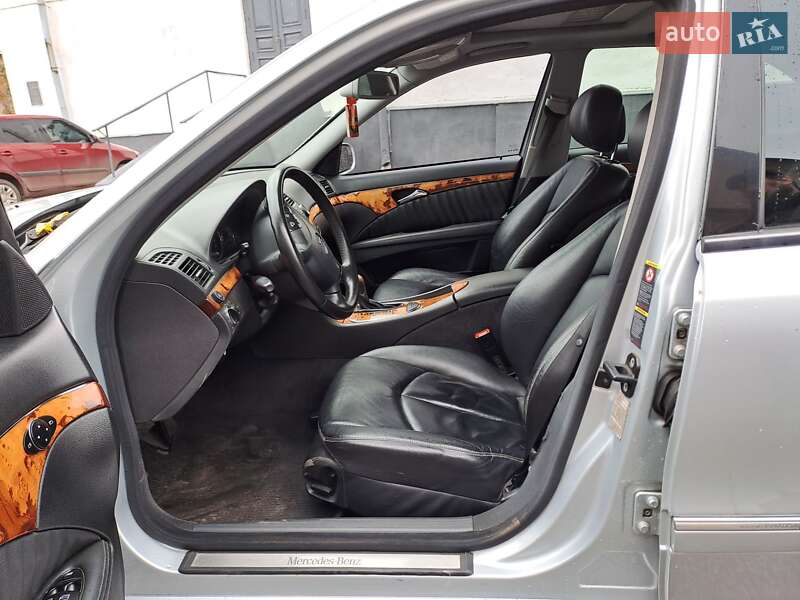 Седан Mercedes-Benz E-Class 2005 в Бердичеве фото 3 Седан Mercedes-Benz E-Class 2005 в Бердичеве