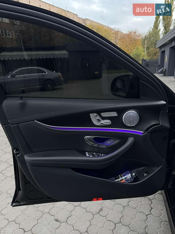 Седан Mercedes-Benz E-Class 2020 в Кривому Розі