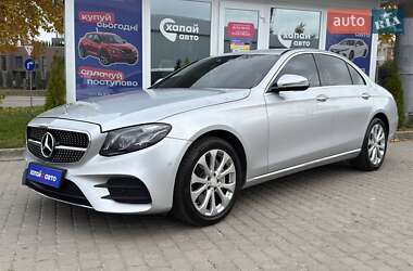 Седан Mercedes-Benz E-Class 2016 в Львові