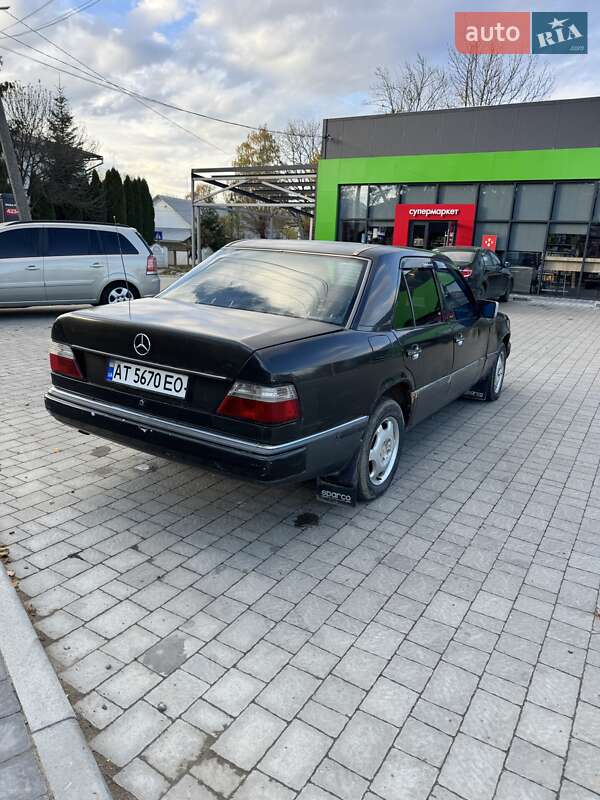 Седан Mercedes-Benz E-Class 1990 в Косове фото 6 Седан Mercedes-Benz E-Class 1990 в Косове