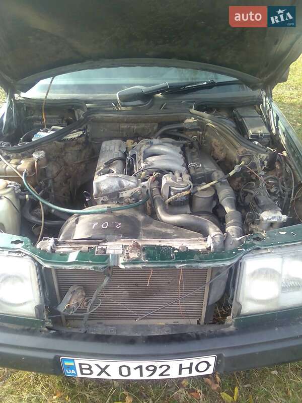 Седан Mercedes-Benz E-Class 1990 в Зенькове фото 23 Седан Mercedes-Benz E-Class 1990 в Зенькове