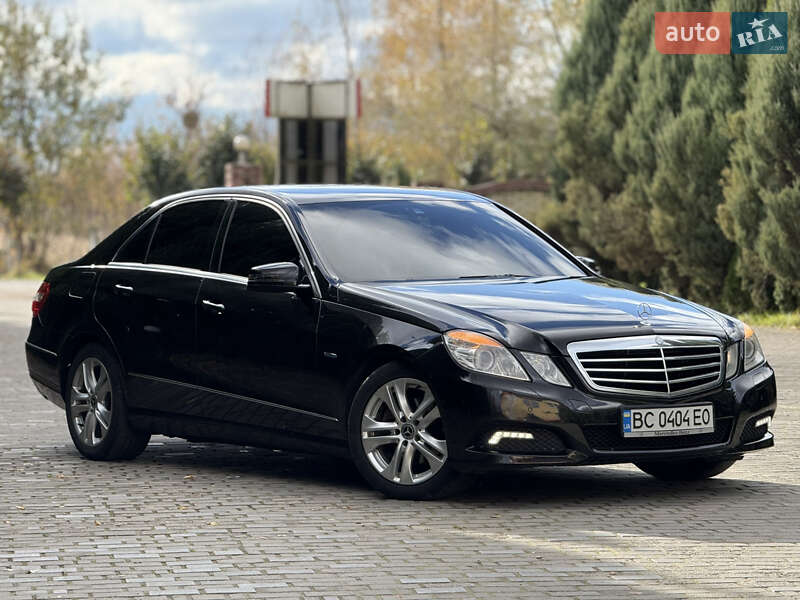Седан Mercedes-Benz E-Class 2009 в Самборе фото 13 Седан Mercedes-Benz E-Class 2009 в Самборе