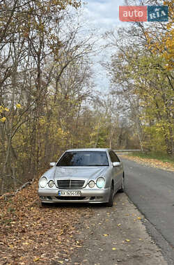 Седан Mercedes-Benz E-Class 2000 в Харькове Седан Mercedes-Benz E-Class 2000 в Харькове