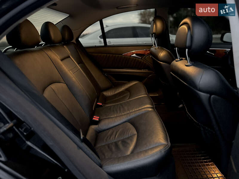 Седан Mercedes-Benz E-Class 2003 в Ровно фото 17 Седан Mercedes-Benz E-Class 2003 в Ровно
