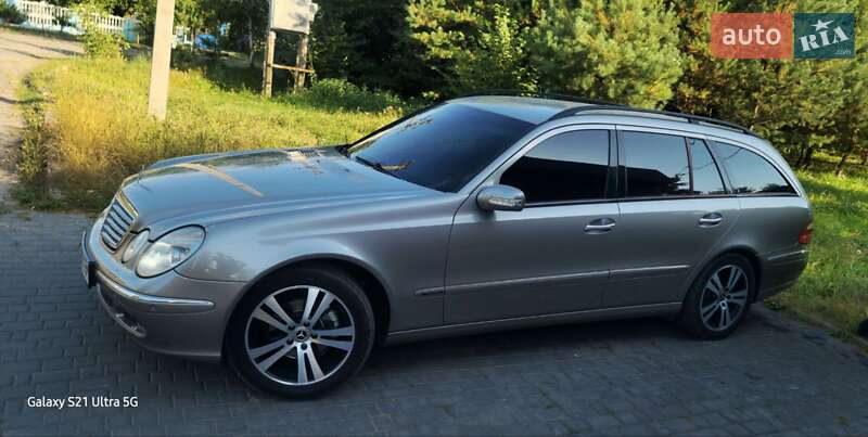 Универсал Mercedes-Benz E-Class 2004 в Владимире