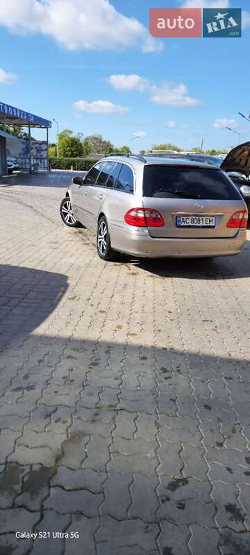 Универсал Mercedes-Benz E-Class 2004 в Владимире