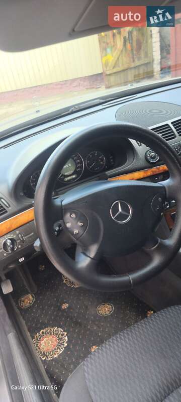 Универсал Mercedes-Benz E-Class 2004 в Владимире