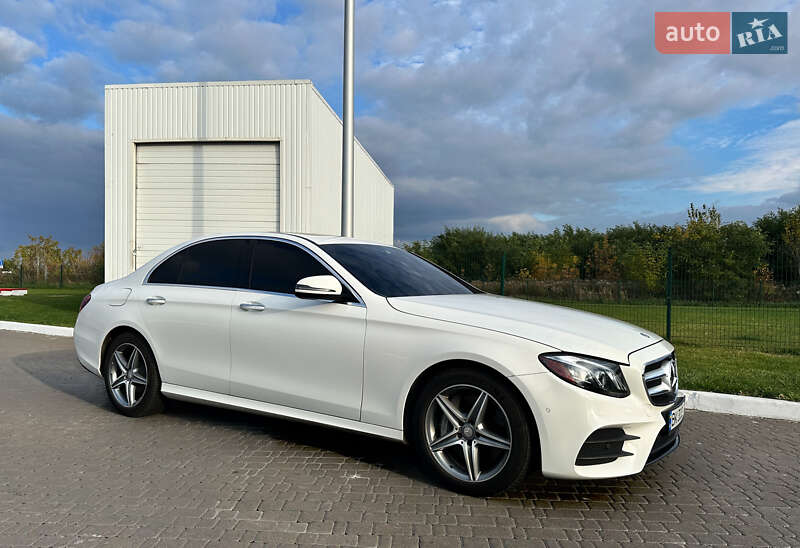 Седан Mercedes-Benz E-Class 2016 в Ровно фото 13 Седан Mercedes-Benz E-Class 2016 в Ровно