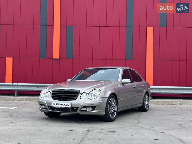 Седан Mercedes-Benz E-Class 2003 в Киеве фото 4 Седан Mercedes-Benz E-Class 2003 в Киеве