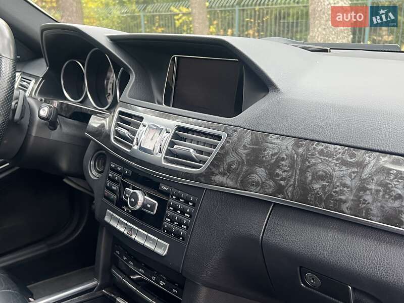 Универсал Mercedes-Benz E-Class 2014 в Киеве фото 22 Универсал Mercedes-Benz E-Class 2014 в Киеве